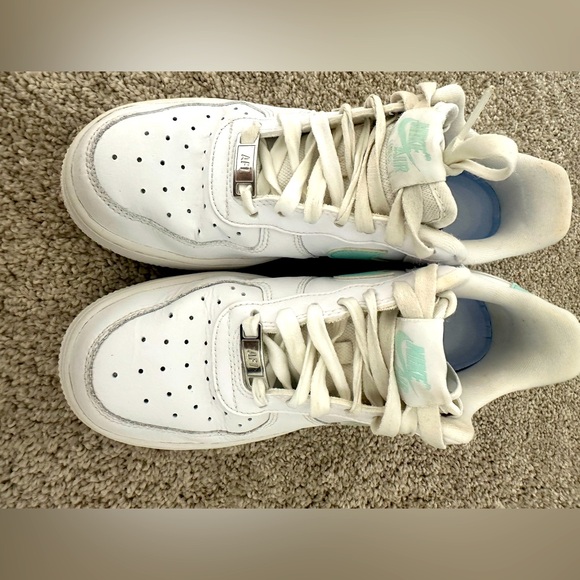 6W Nike Air Force 1 Low White/Emerald Green - Has Dr. Scholes Sole Inserts!! - Picture 5 of 7
